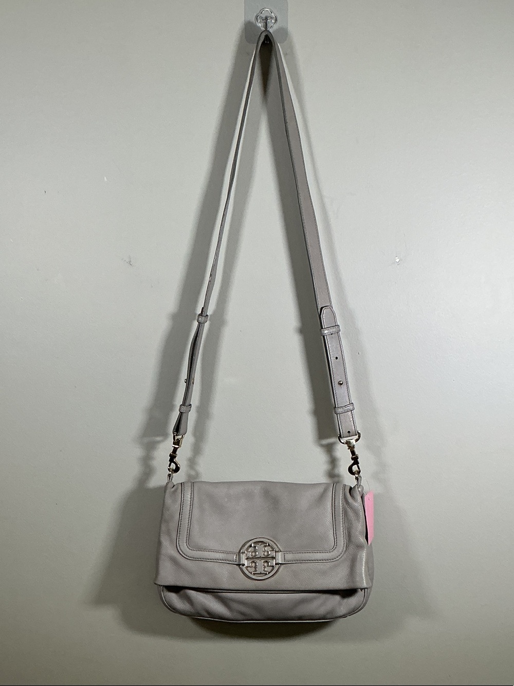 Tory Burch Taupe Pebbled Leather Crossbody Shoulder Bag Adjustable Strap